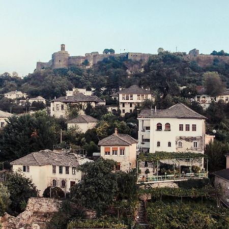 Guesthouse Arber Gjirokastër Esterno foto