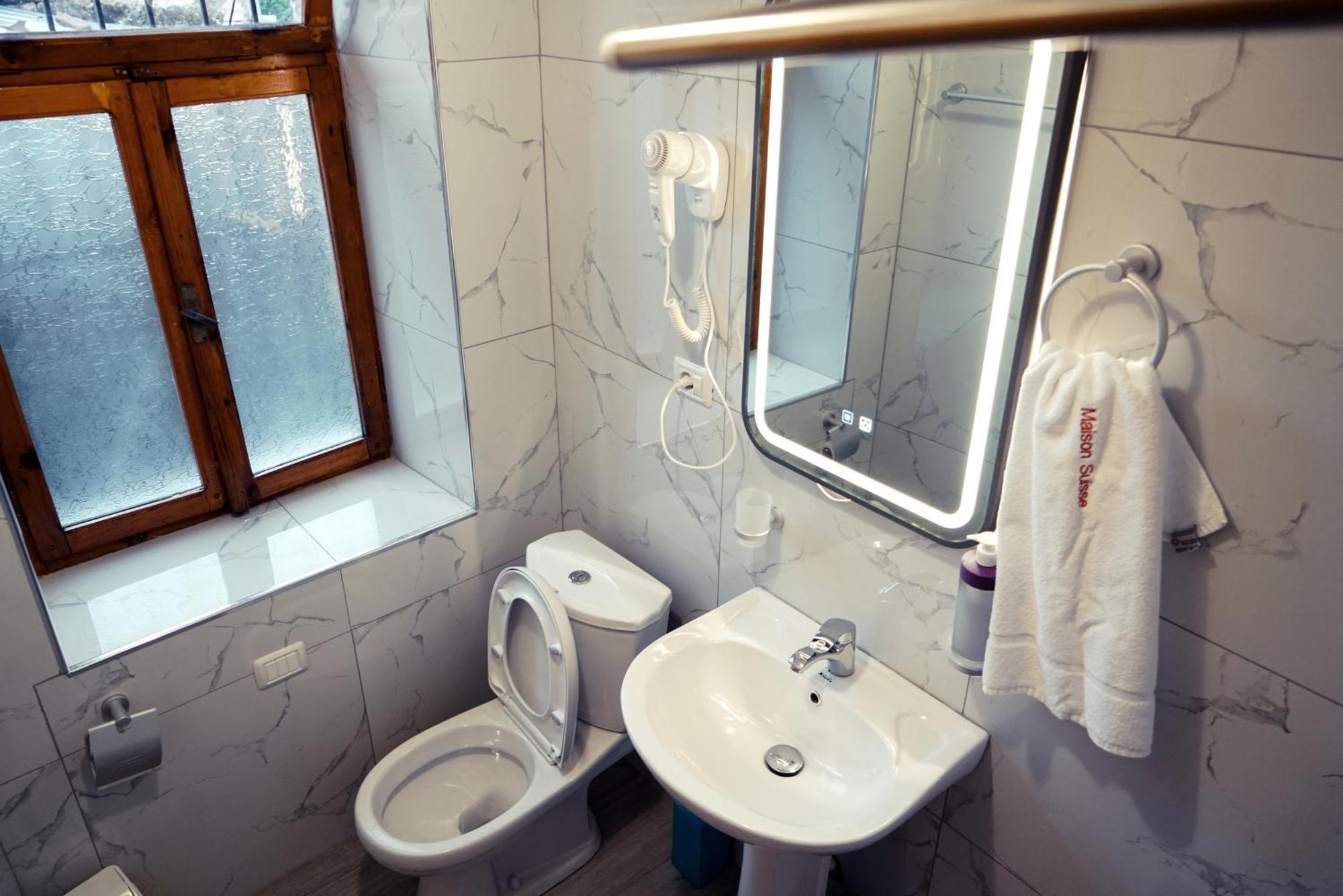Guesthouse Arber Gjirokastër Esterno foto