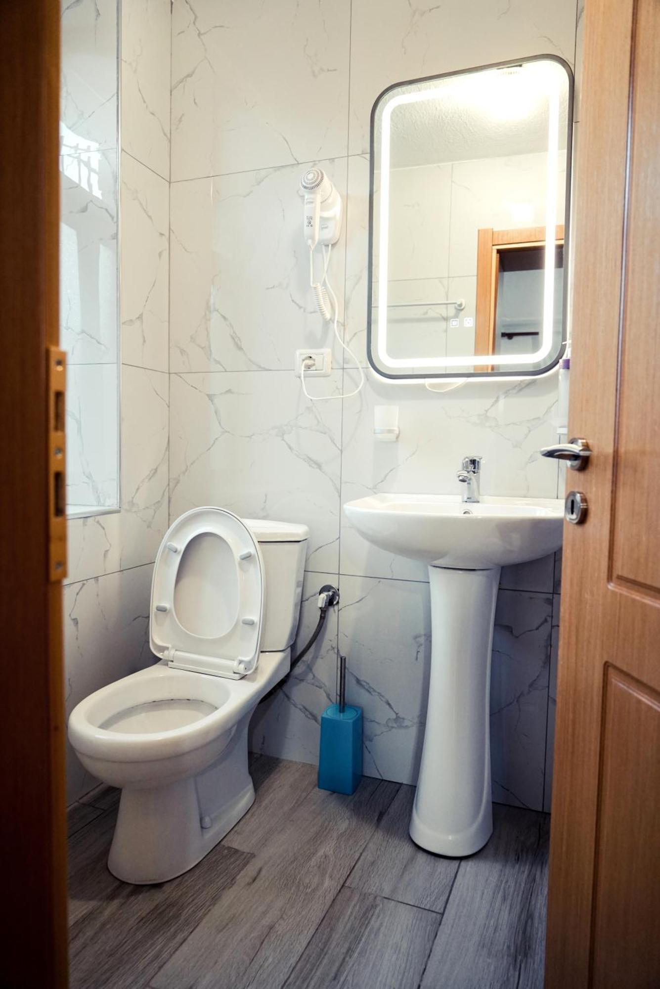 Guesthouse Arber Gjirokastër Esterno foto